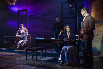 HIMSELF_NORA_5_13_16_SELECTS_0187