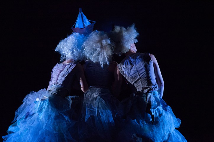 front_cover_ship_of_fools_benjamin_heller