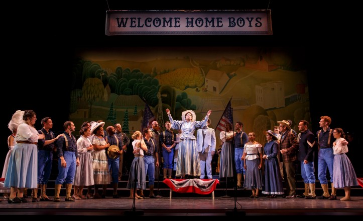 Encores! Golden Apple