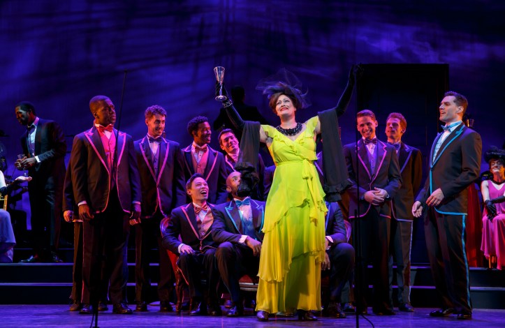 Encores! Golden Apple