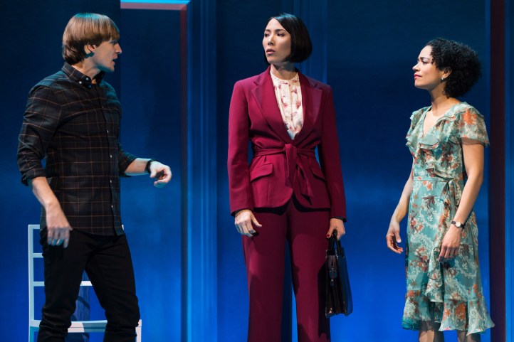 COALG_BROADWAY_S_0133_EDIT_v001