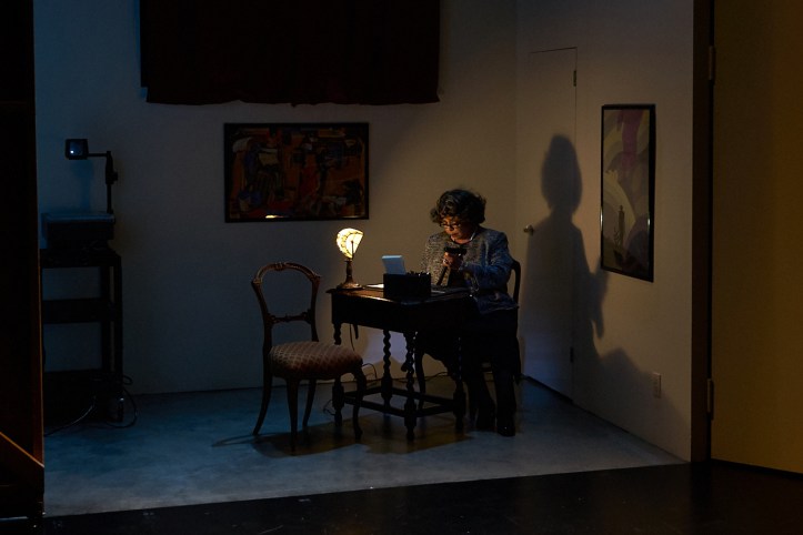 REVPhotosCamera103891