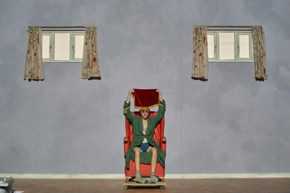 1243-1580893101-endgameps5050220