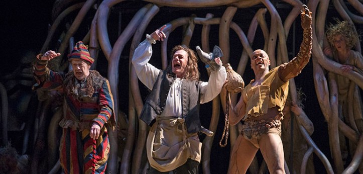 0807_The-Tempest_On-The-Run_CAR